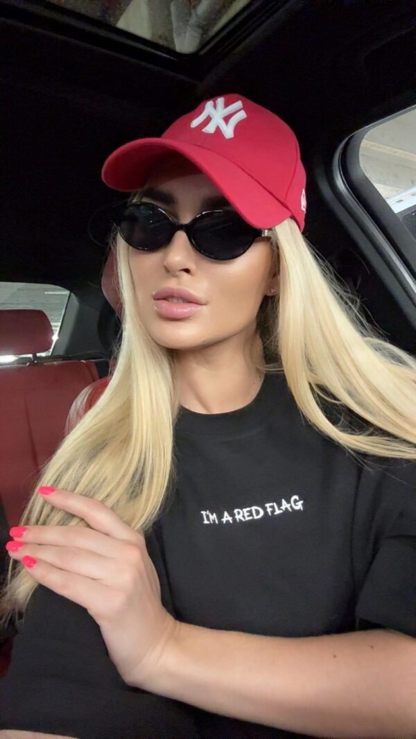 I_M A RED FLAG