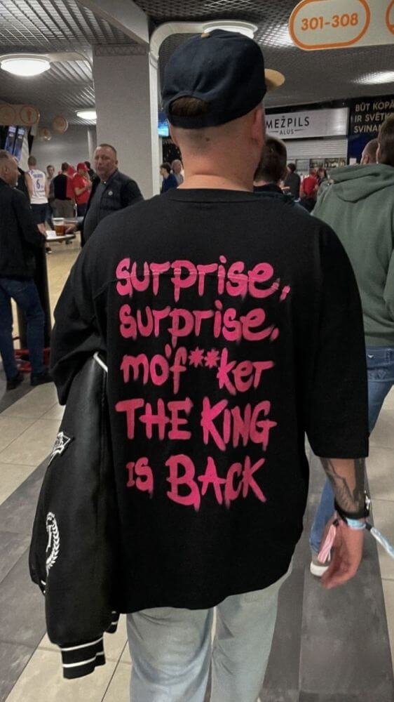 THE KING IS BACK