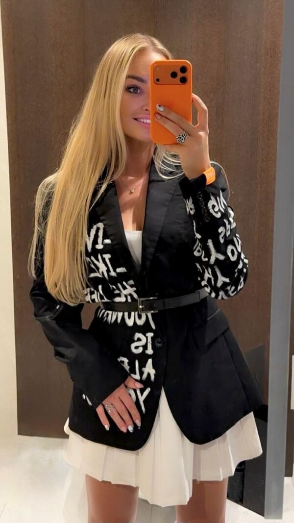 SHOULDER PAINTED JACKET